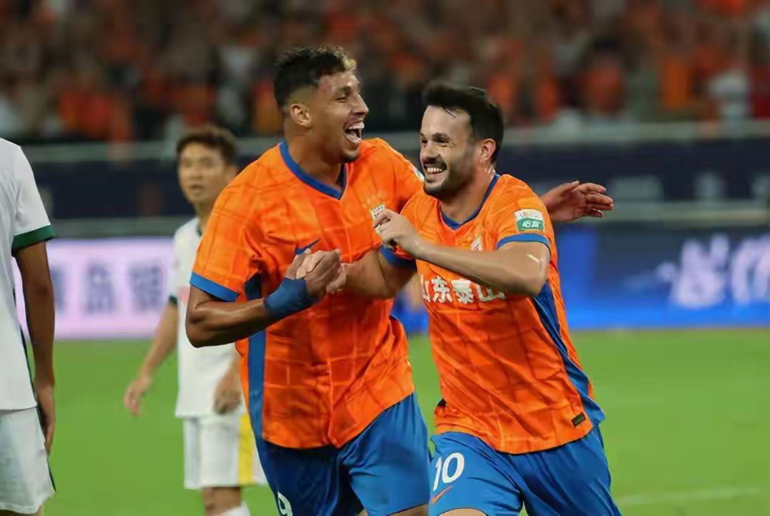 九游体育怎么买球-包含赛地聚焦——NBA常规赛窗口期热度飙升，山东泰山队长鼓劲，底气十足，年轻球员得到机会的词条