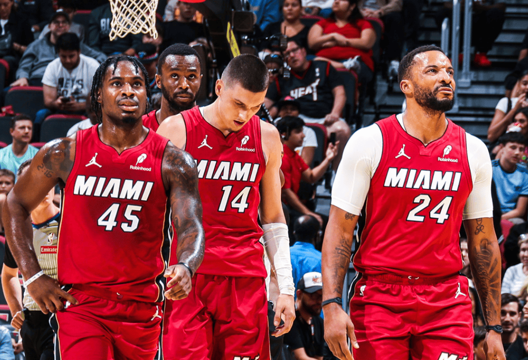 九游体育app官方下载-包含集结日迈阿密热火备战NBA季后赛，复出首秀细节曝光，管理层满意，年轻球员得到机会的词条