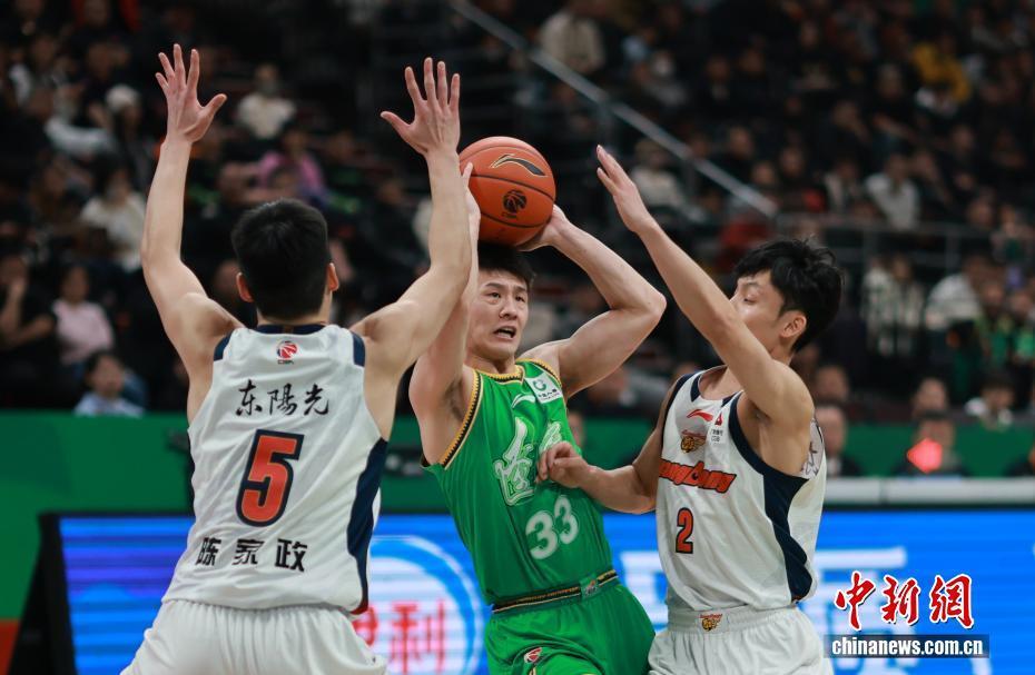 九游体育app官方下载-关于赛后突围战来临，辽宁本钢围绕CBA常规赛防线松动，底气十足，数据趋势出现新变化的信息