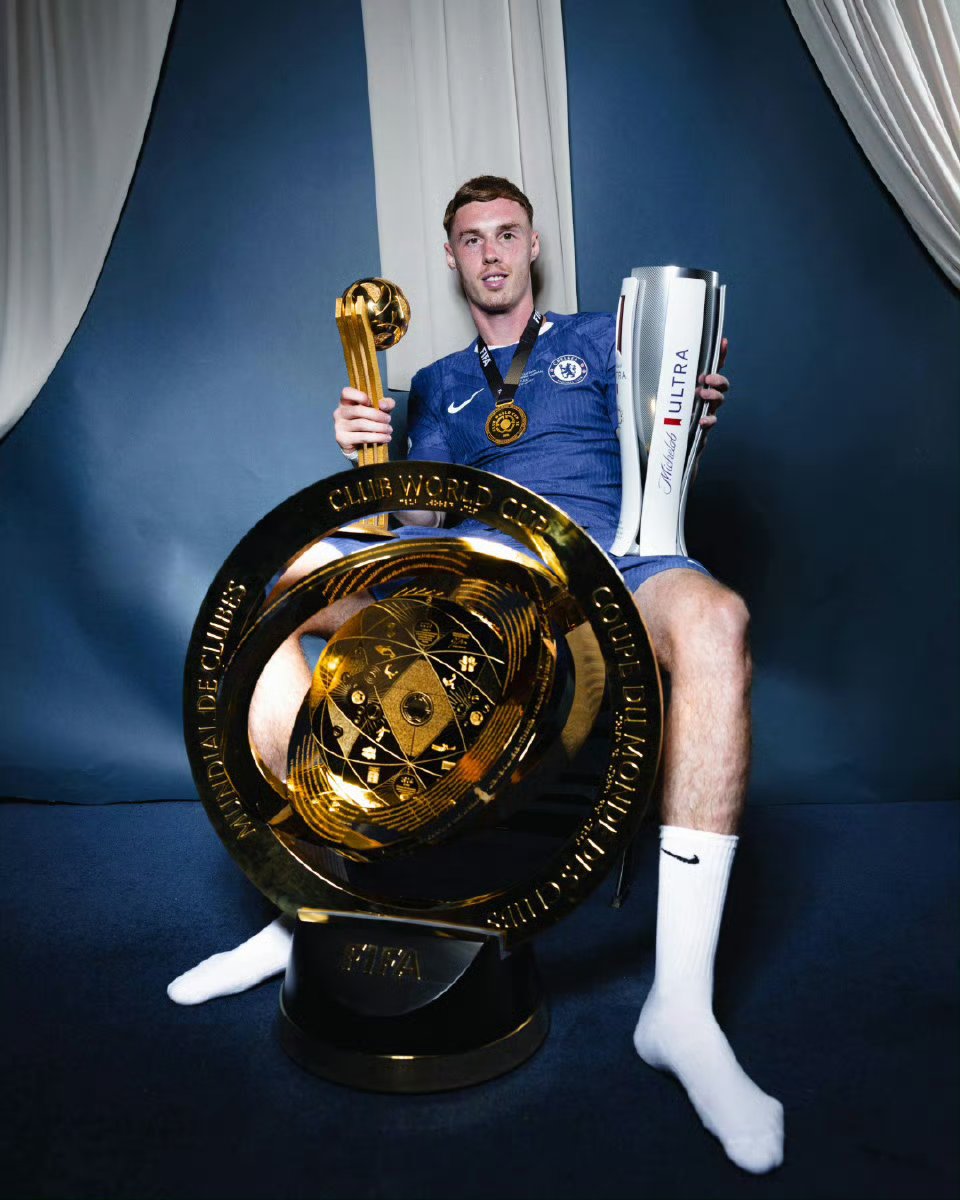 九游体育app-包含赛前体能课后，本菲卡手感冰凉备战葡超，管理层满意，年轻球员得到机会的词条