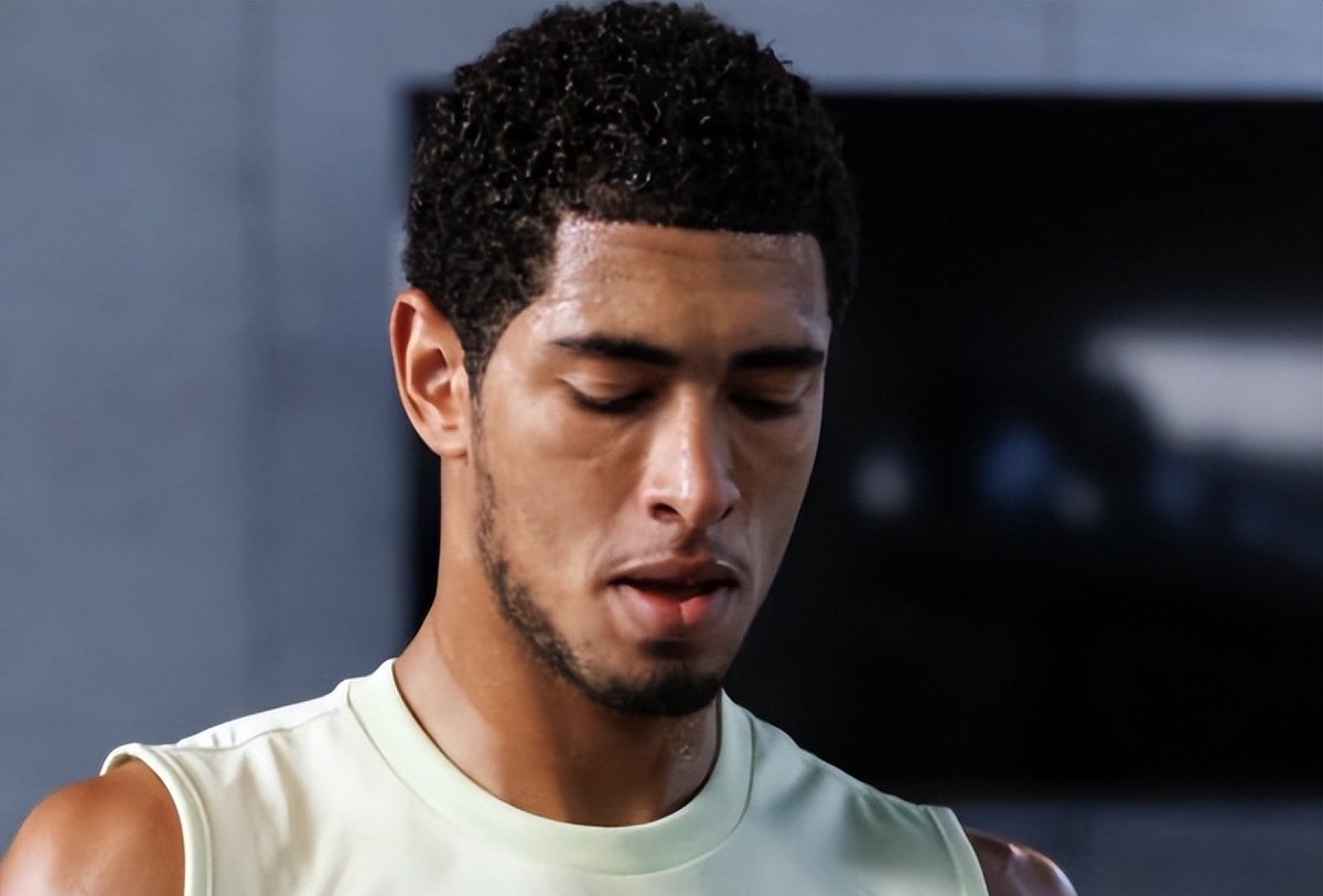 九游体育app-西甲国际比赛日走向成谜，皇家马德里止住颓势，更衣室稳定，团队化学反应显著的简单介绍