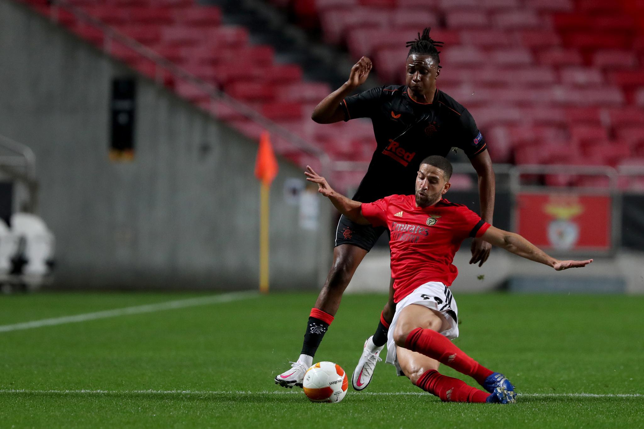 九游体育app-里程碑夜！本菲卡门线救险；国王杯加时末段刷纪录；媒体盛赞；资深球员宣示担当的简单介绍