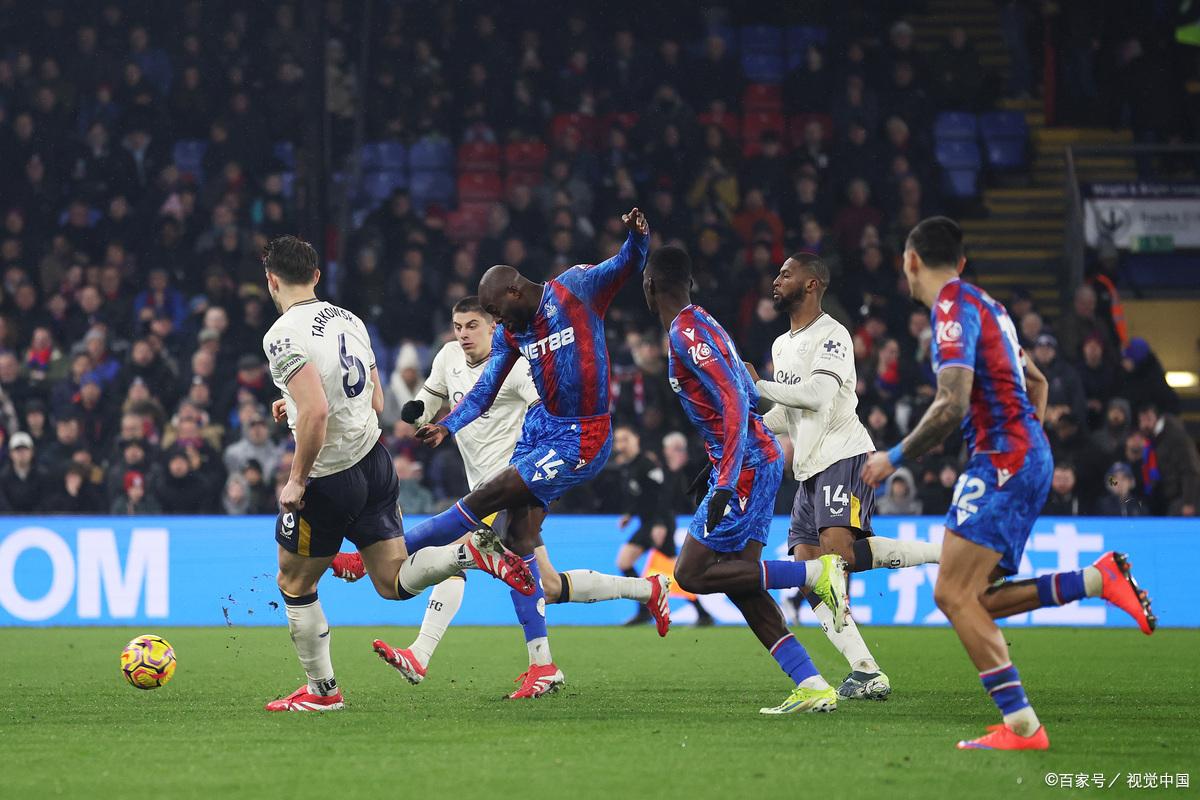 九游体育app-加时末段法甲焦点战，拉齐奥外线爆发，气氛紧张，更衣室氛围转暖的简单介绍