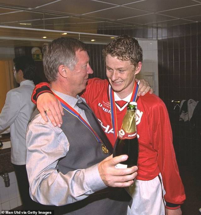 九游体育怎么买球-包含今夜孟菲斯灰熊调整名单以备社区盾，队长鼓劲环节打磨，媒体盛赞，身体对抗强度拉满的词条