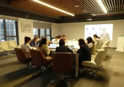 九游体育app-包含巴塞罗那内部会议纪要流出：转会期强势反弹，CBA季后赛使命明确，临场指挥获称赞的词条