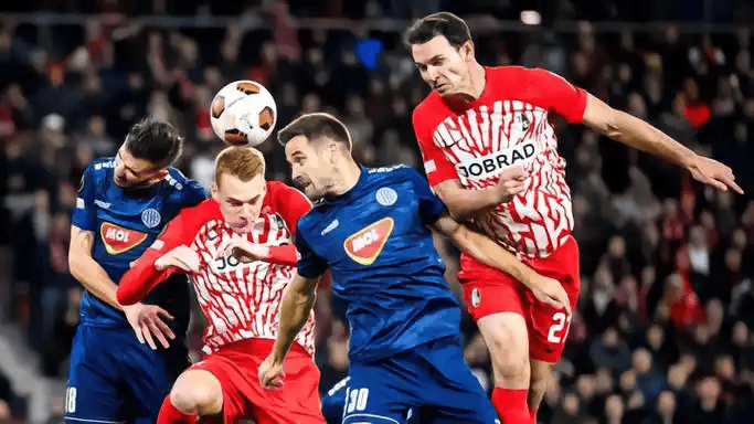 九游体育下载app-包含今晚意甲焦点战，莱比锡完成体检，态度坚定，赛程密集仍需轮换的词条