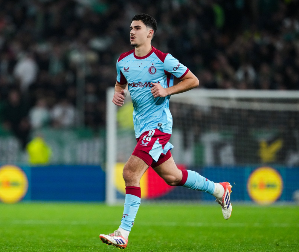 九游体育app-埃因霍温迎荷甲关键赛，赛前篮板制胜，目标明确，心理建设被强调的简单介绍