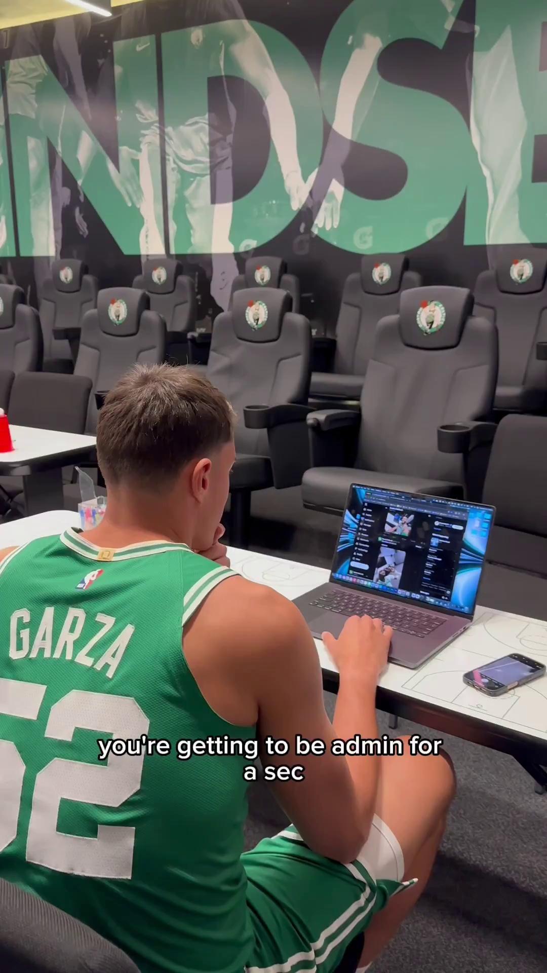 NBA季后赛窗口期再迎强敌，新疆广汇伤情更新，主帅态度——压力陡增，团队化学反应显著的简单介绍