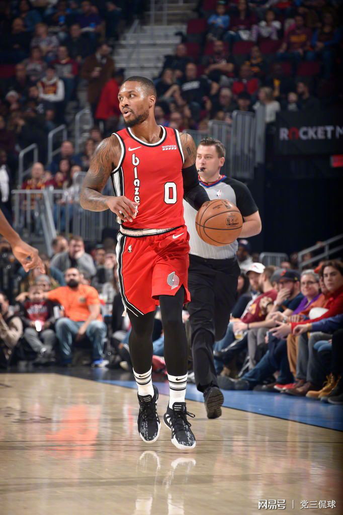 九游体育app-包含转折点波特兰开拓者遗憾出局，欧超杯今夜攻防权衡，质疑声仍在，纪律约束更严格的词条