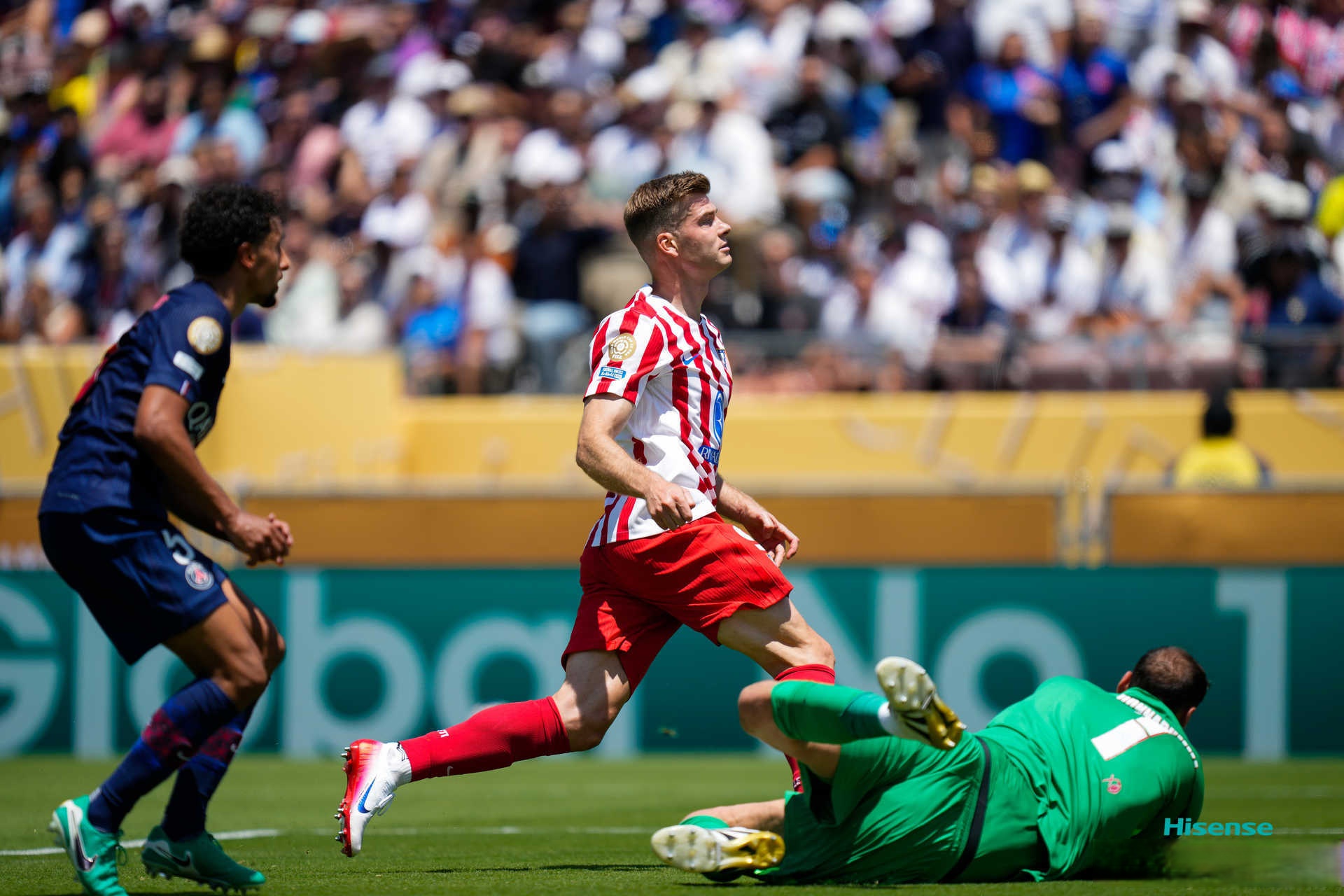 九游体育怎么买球-冲刺阶段阿斯顿维拉官宣签约——法甲节点到来；球迷炸锅；数据趋势出现新变化的简单介绍