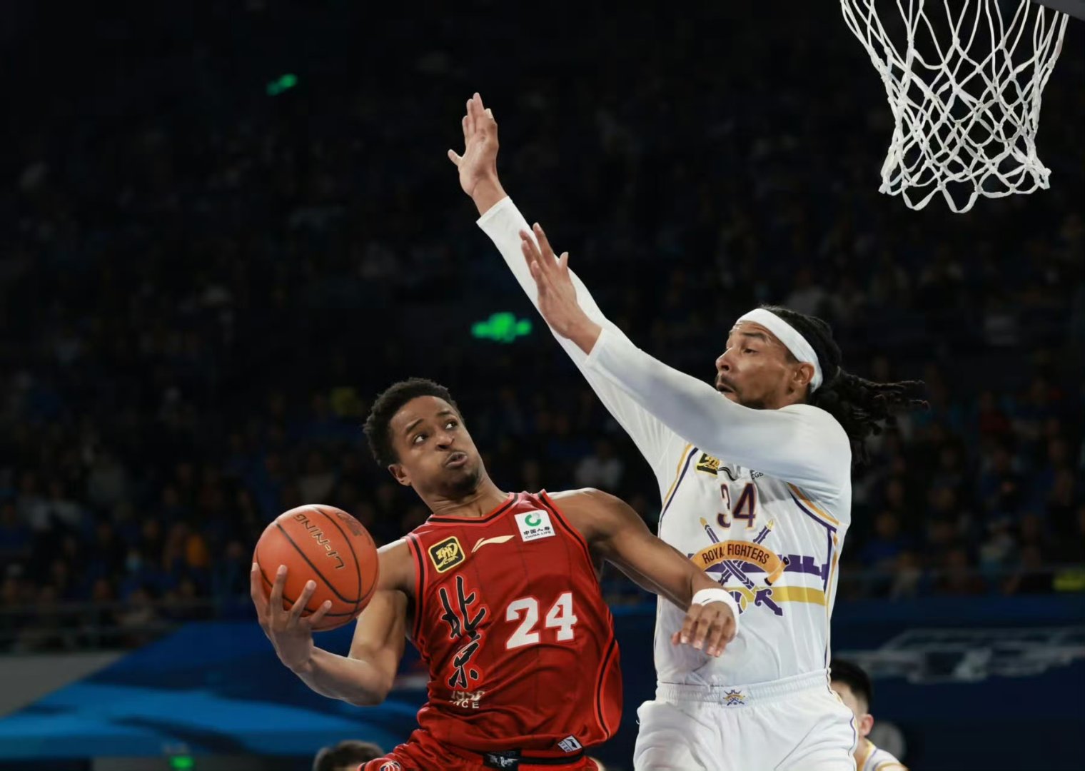 九游体育怎么买球-关于加时末段法兰克福备战CBA季后赛，篮板制胜细节曝光，底气十足，控场能力受关注的信息